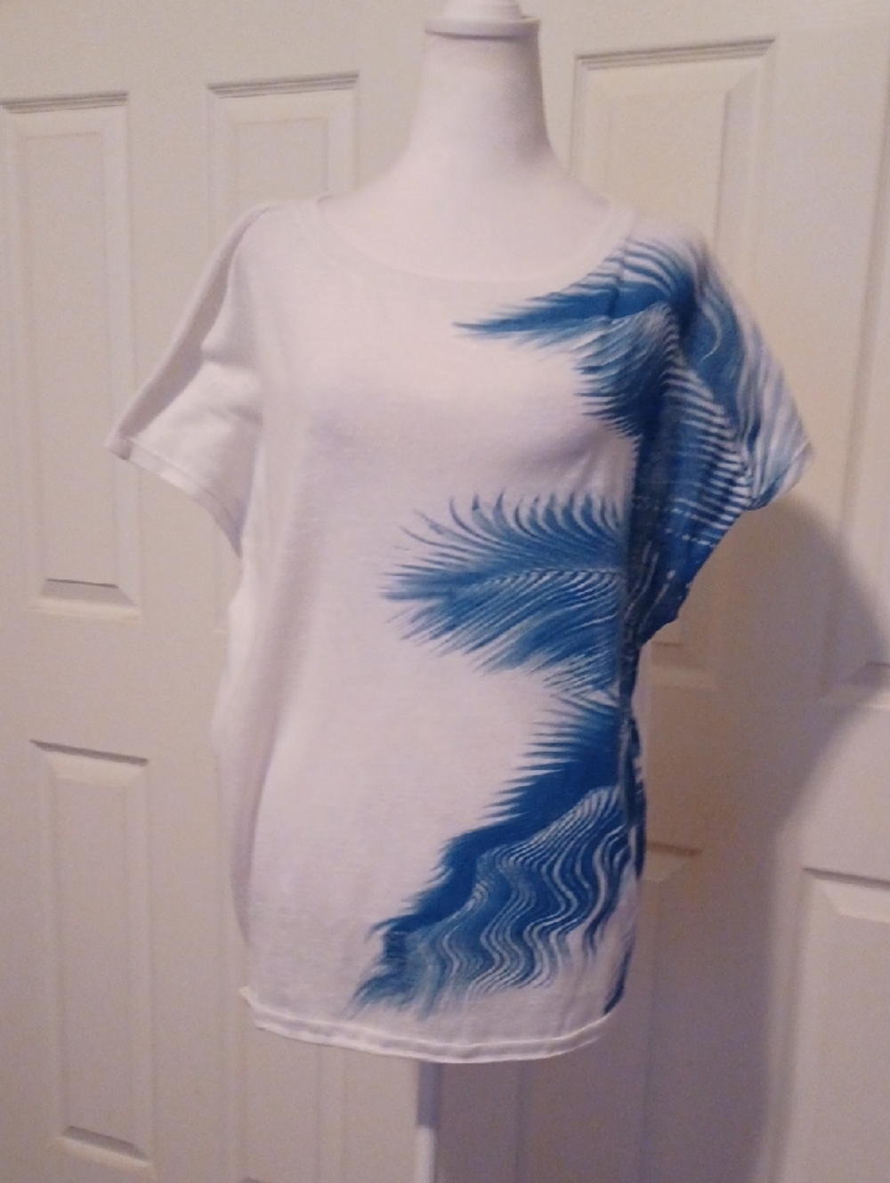 × Adrienne Vittadini White Tee with Blue Accent